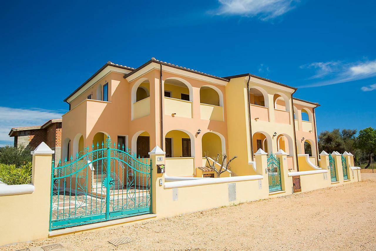 Le Residenze Del Maria Rosaria - Vico Friuli 1 Villa Орозеи Екстериор снимка