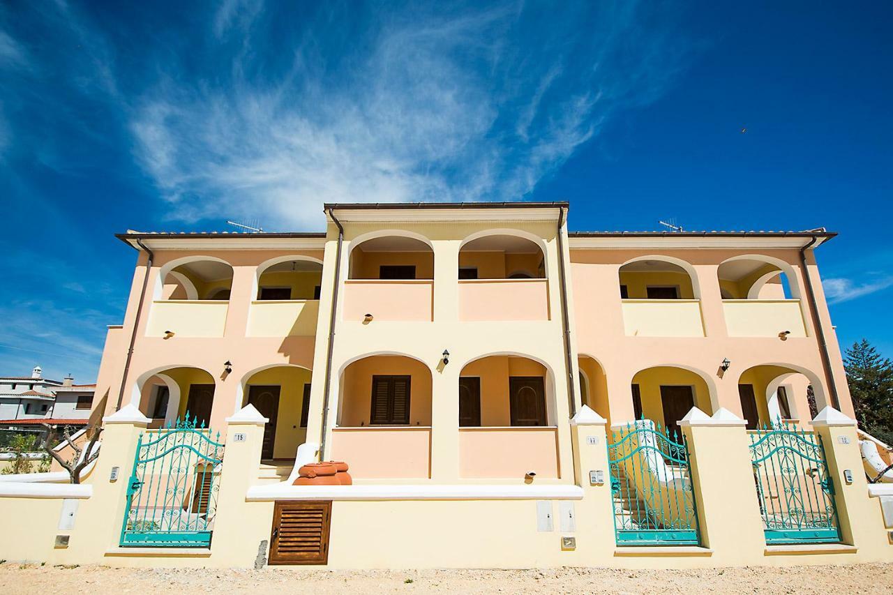 Le Residenze Del Maria Rosaria - Vico Friuli 1 Villa Орозеи Екстериор снимка